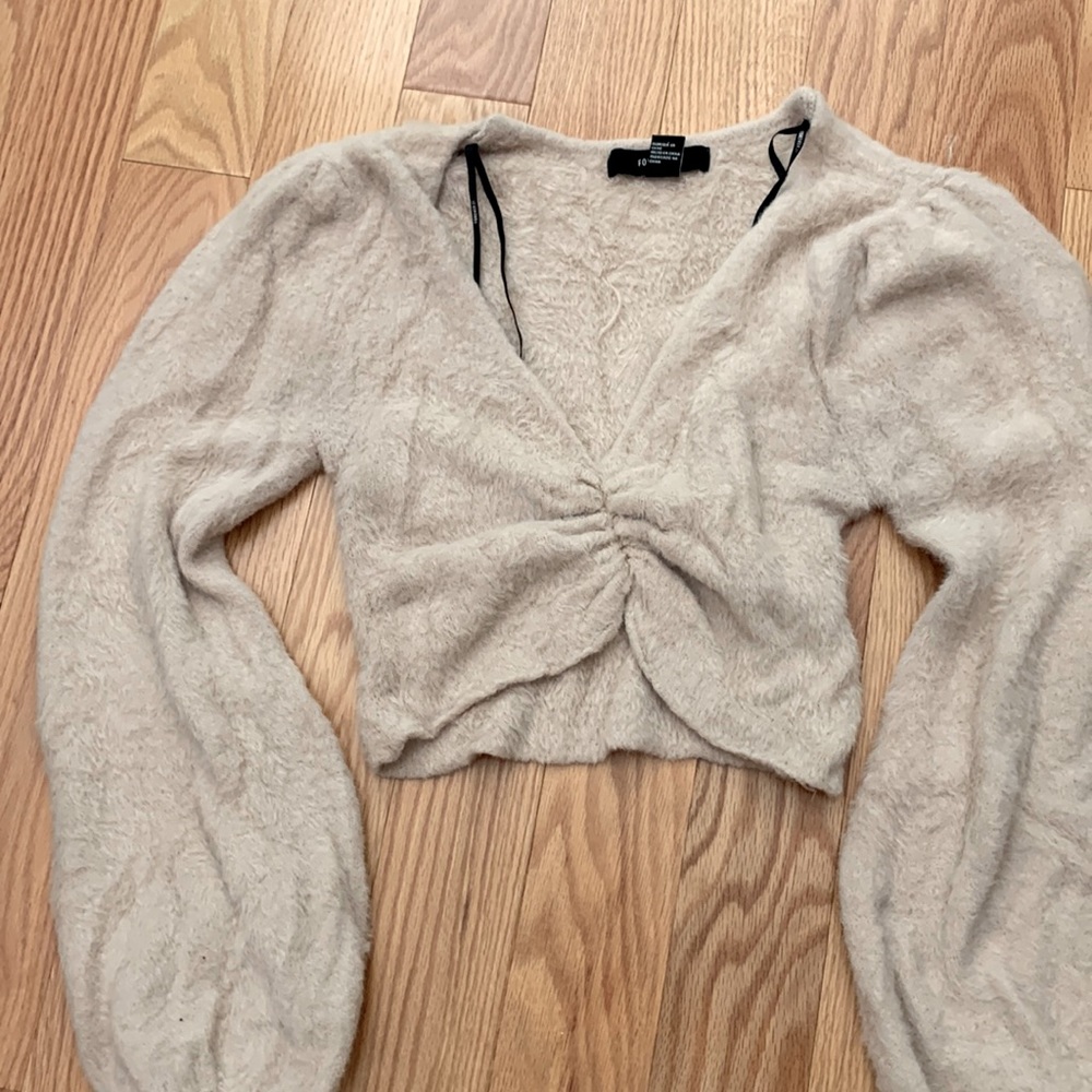 cute pink soft puff crop top long sleeve